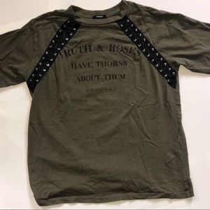 Shoulder Tied T-shirt